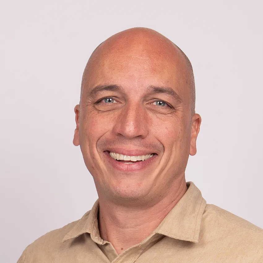Brent Moore Headshot