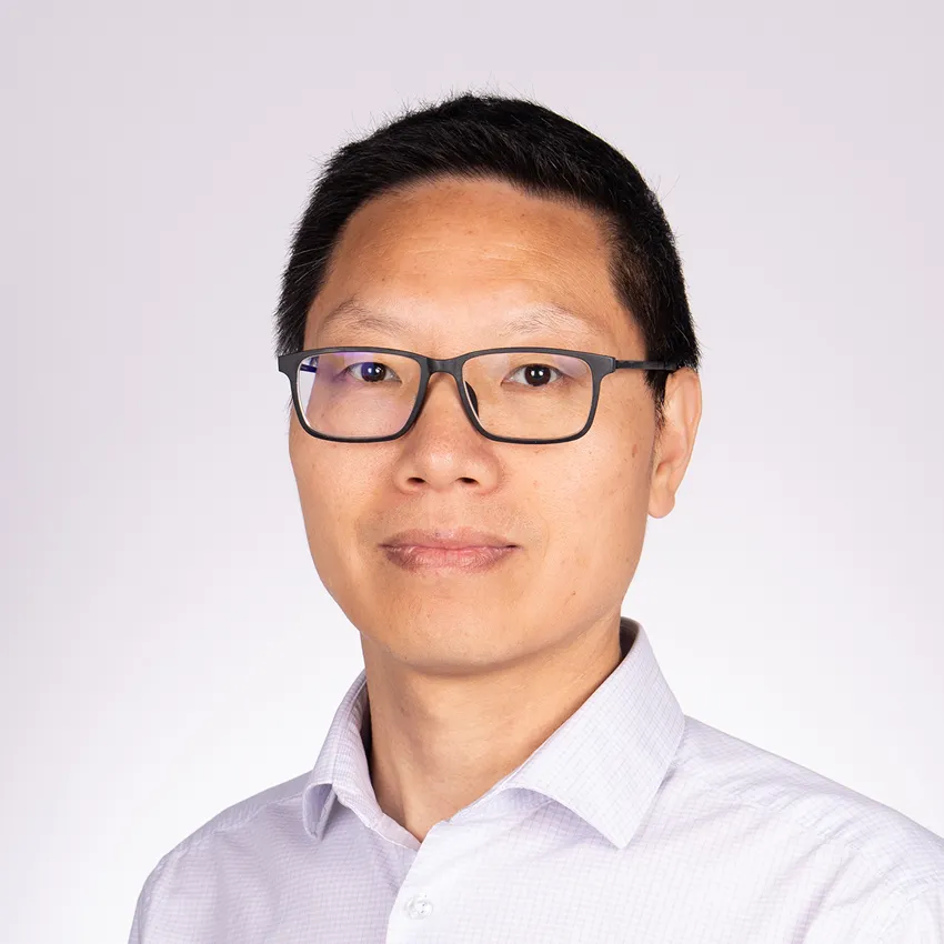 Michael Li Headshot