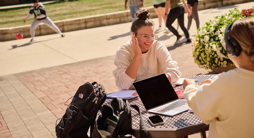 IWU Students on Campus