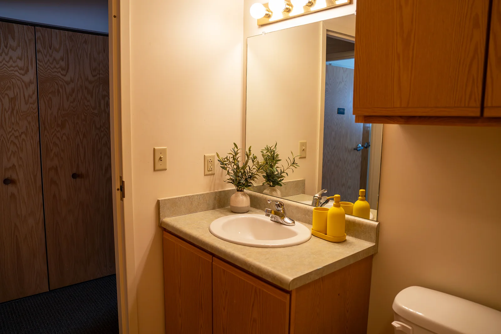 North Townhouses Bathroom