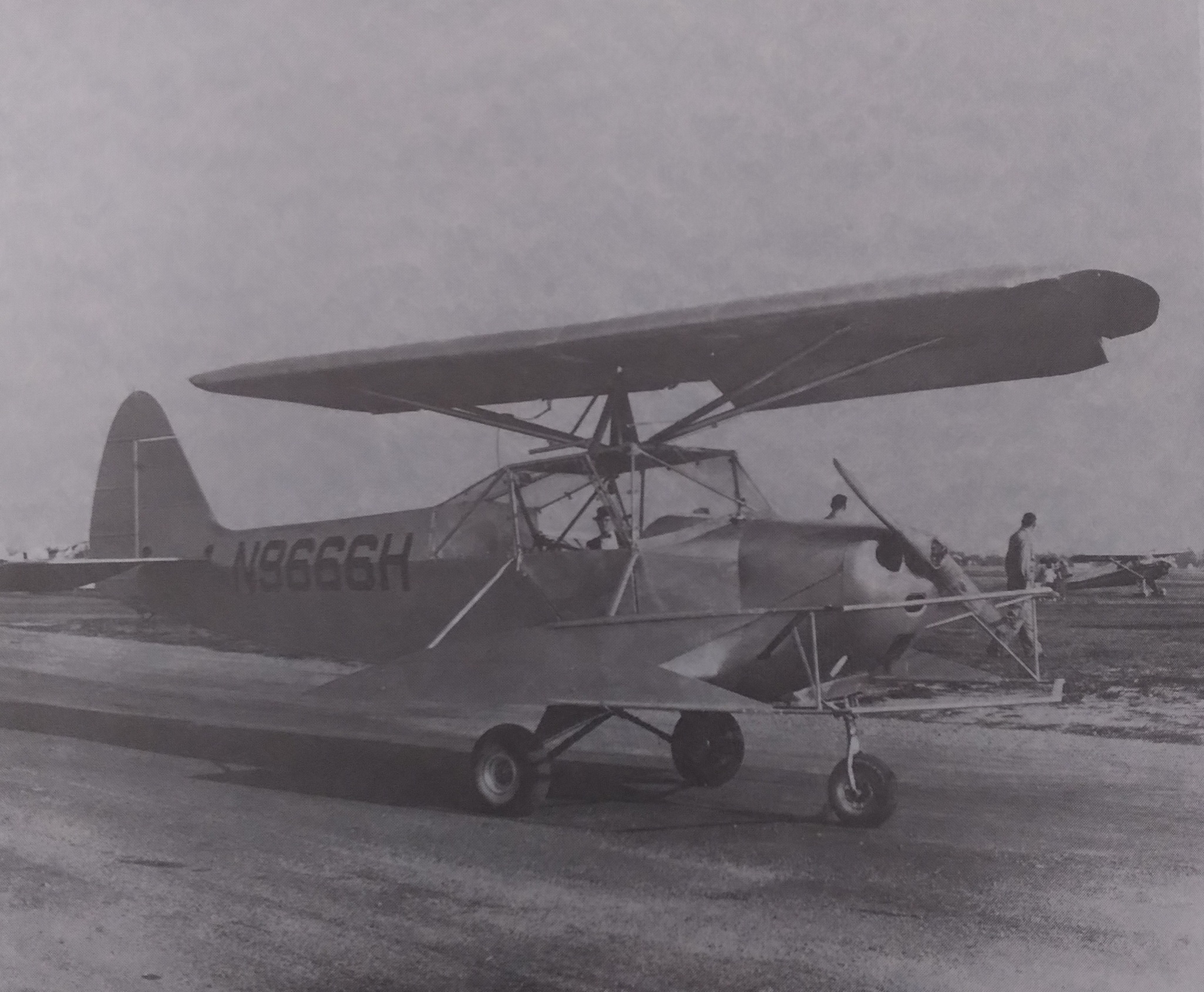 An early airplane model