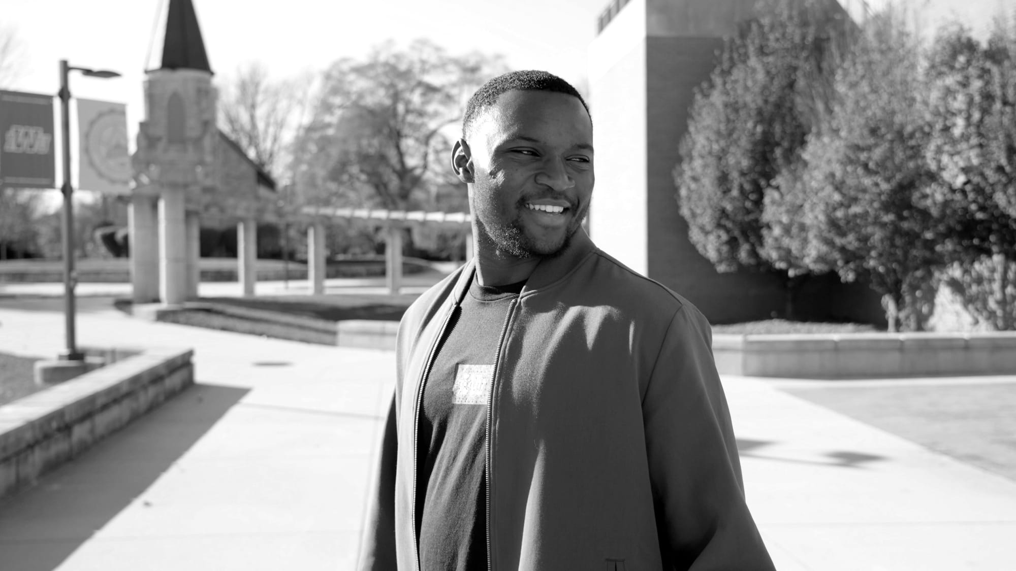 Portrait of Jonathan Mpanzu