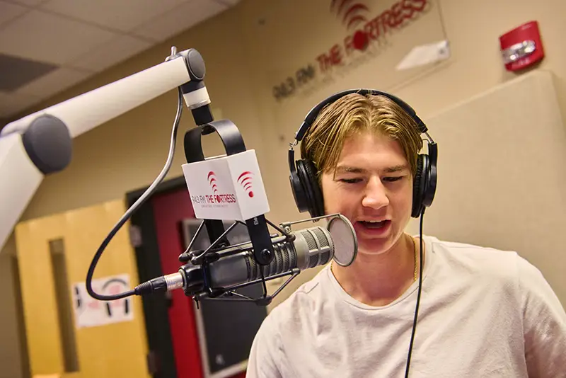 $_EscapeTool.xml($alt)