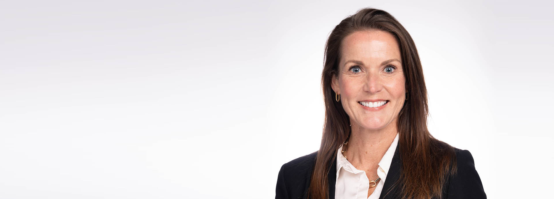 Linda Manganello headshot