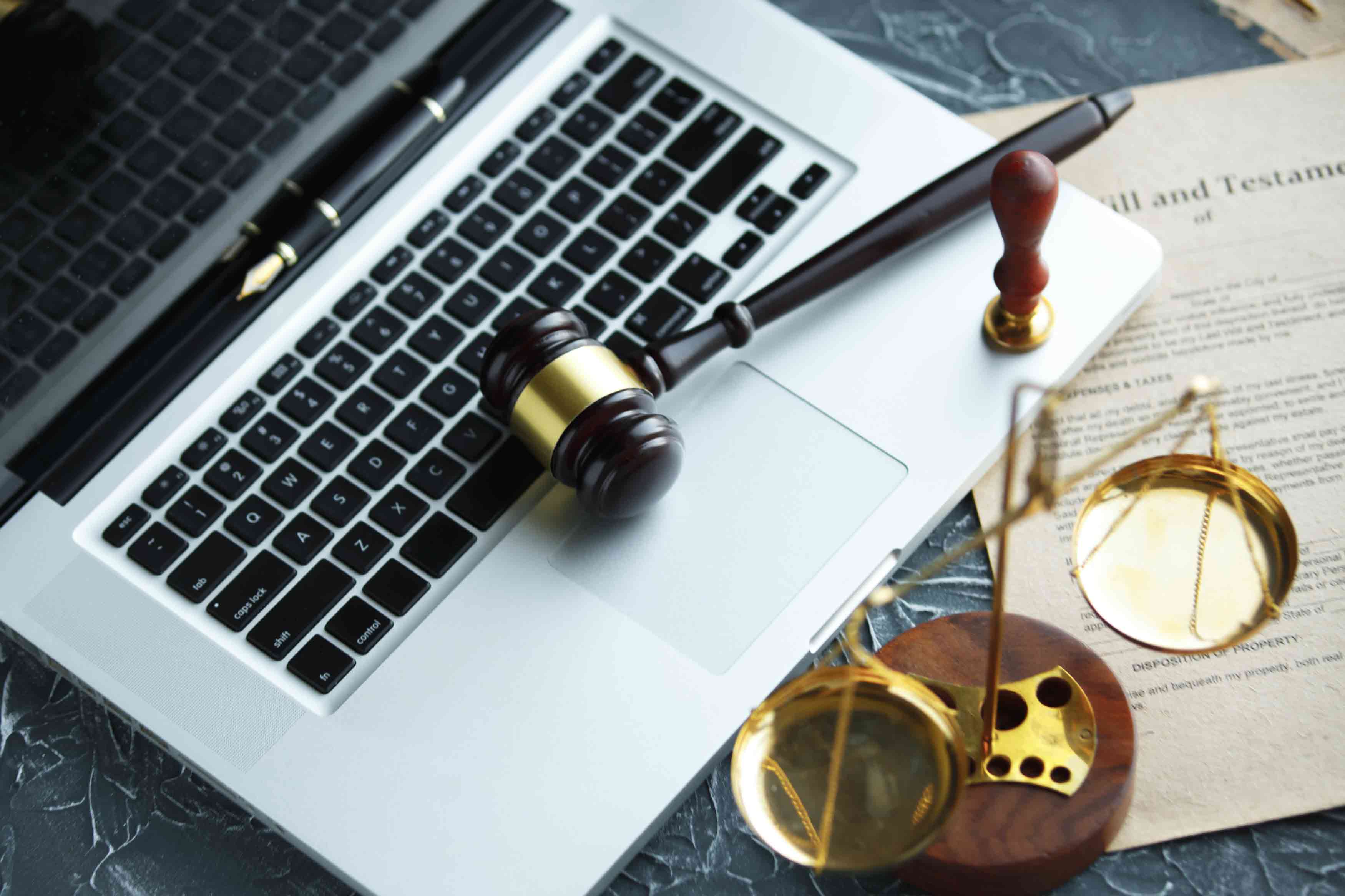 How to Choose the Right Online Justice or Public Safety Degree