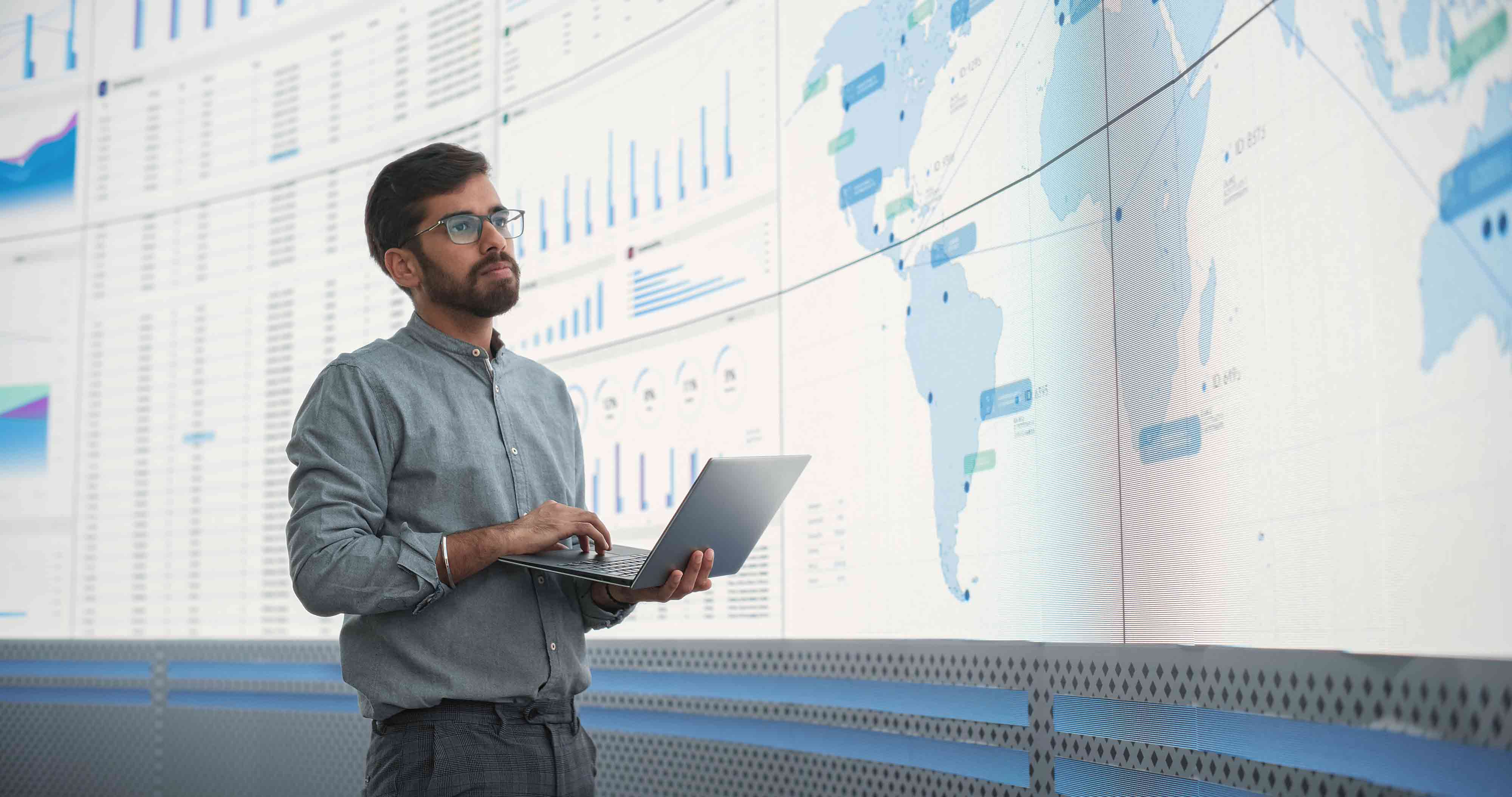 What is Applied AI Analytics in Supply Chain & Logistics