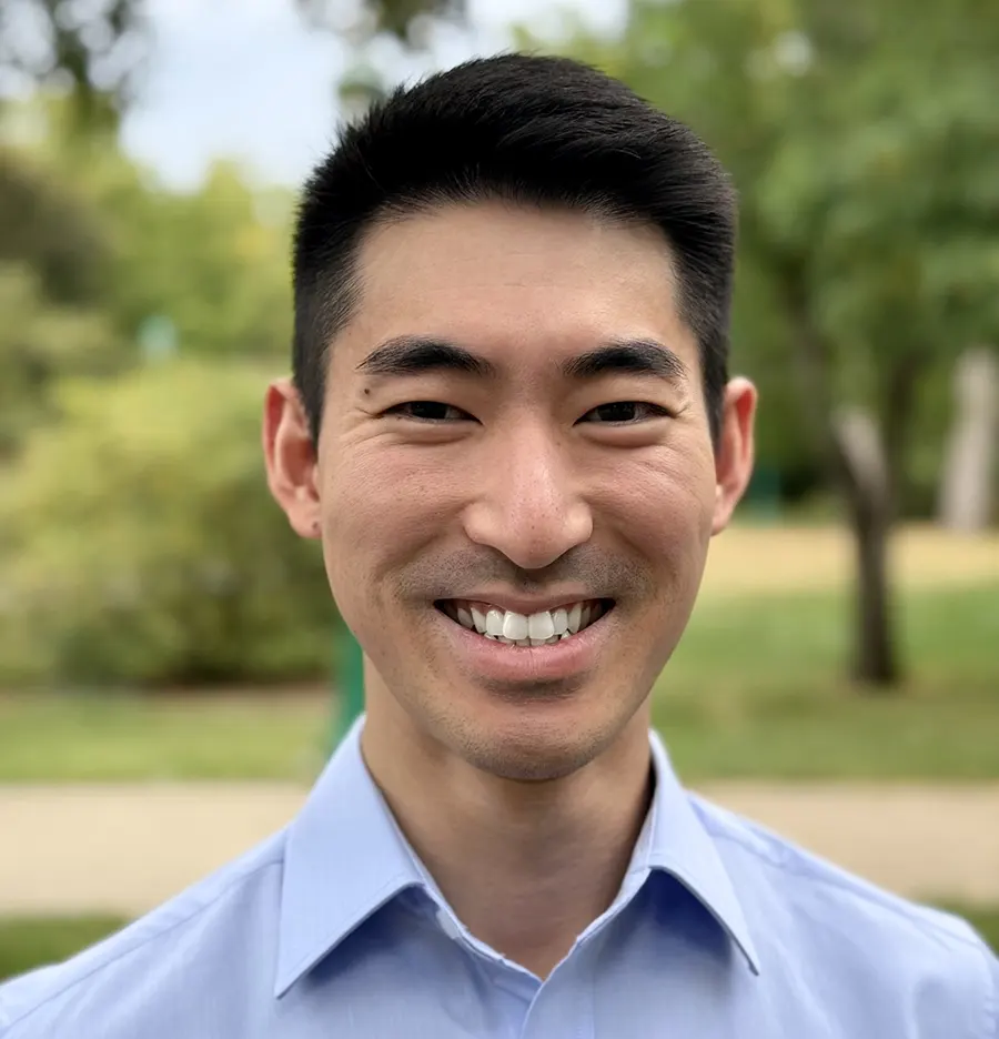 Andrew Sohn Headshot