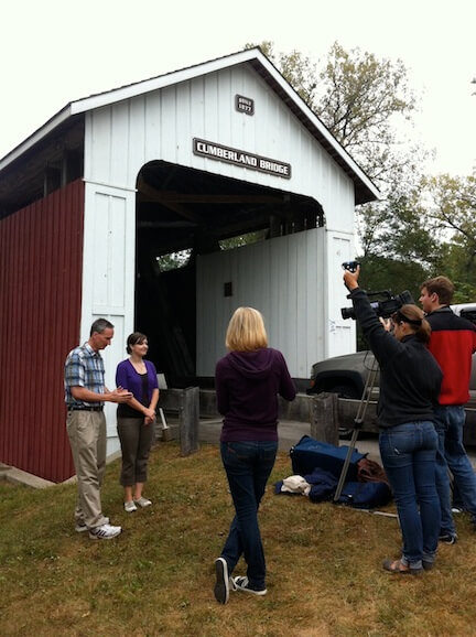 Randall King and Stephanie McCracken host Crossroads at the Covered Bridge